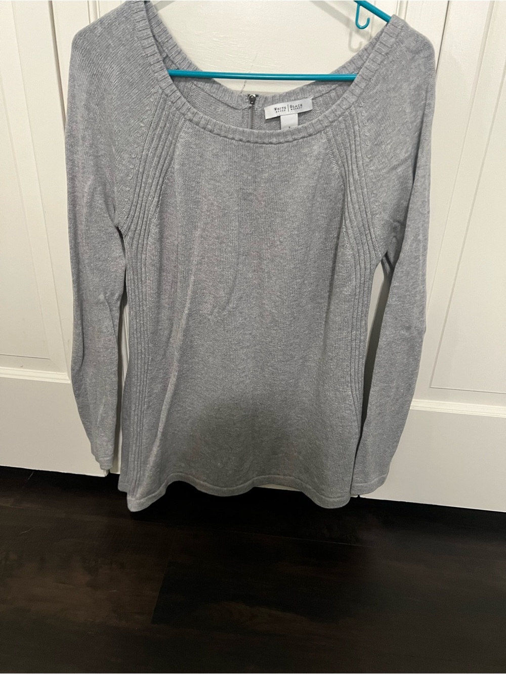 White House Black Market Light Gray Rib-Panel Long Sleeve Top